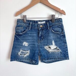 3/$30💥10-12 Distressed Denim Shorts, Bumblebee Button, Boyfriend Style, Jean Hem